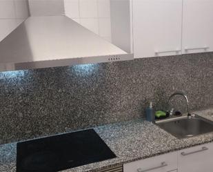 Cuina de Pis de lloguer en Sant Joan Despí amb Balcó