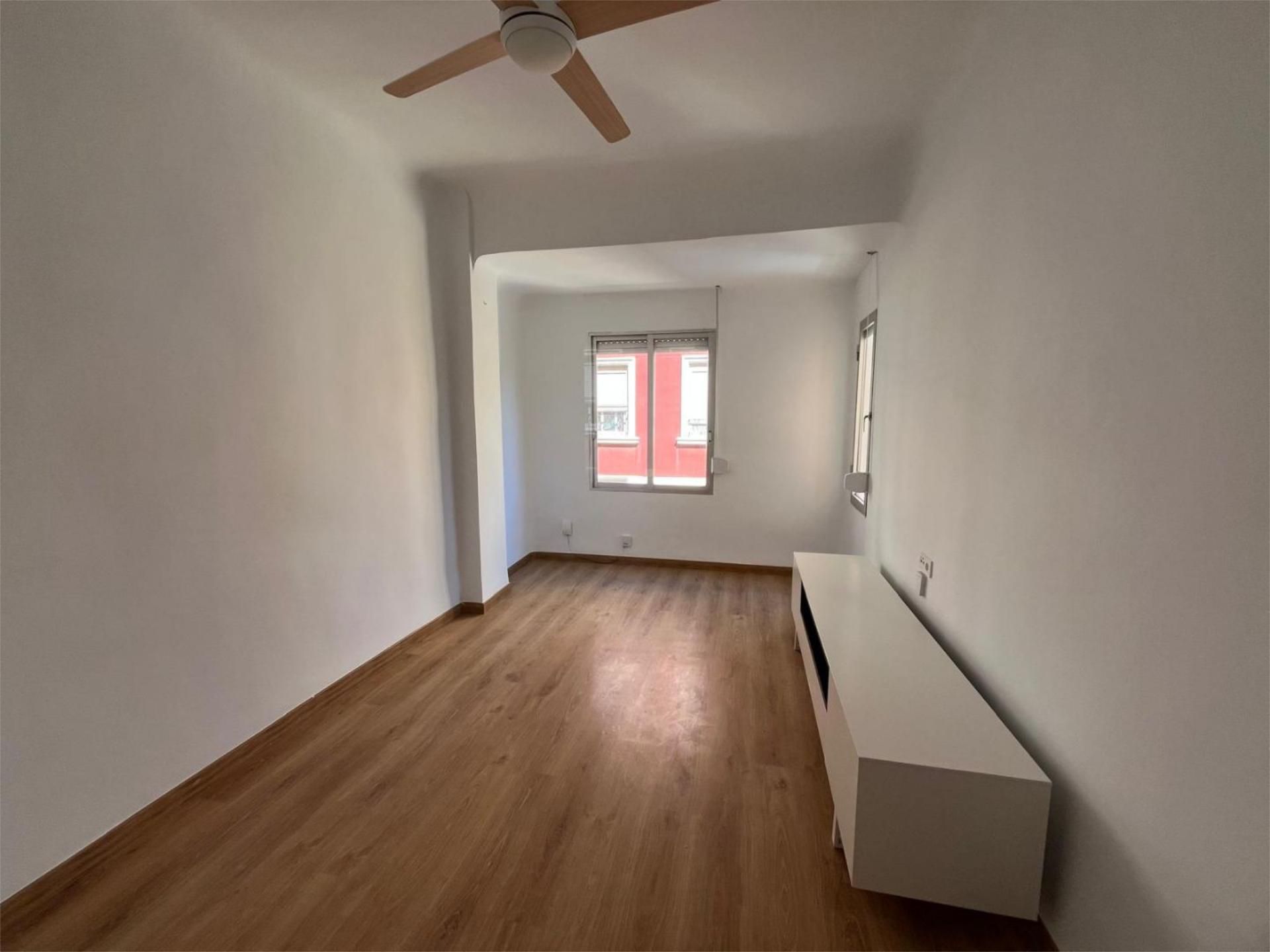 Bedroom of Flat for sale in Alicante / Alacant  with Parquet flooring
