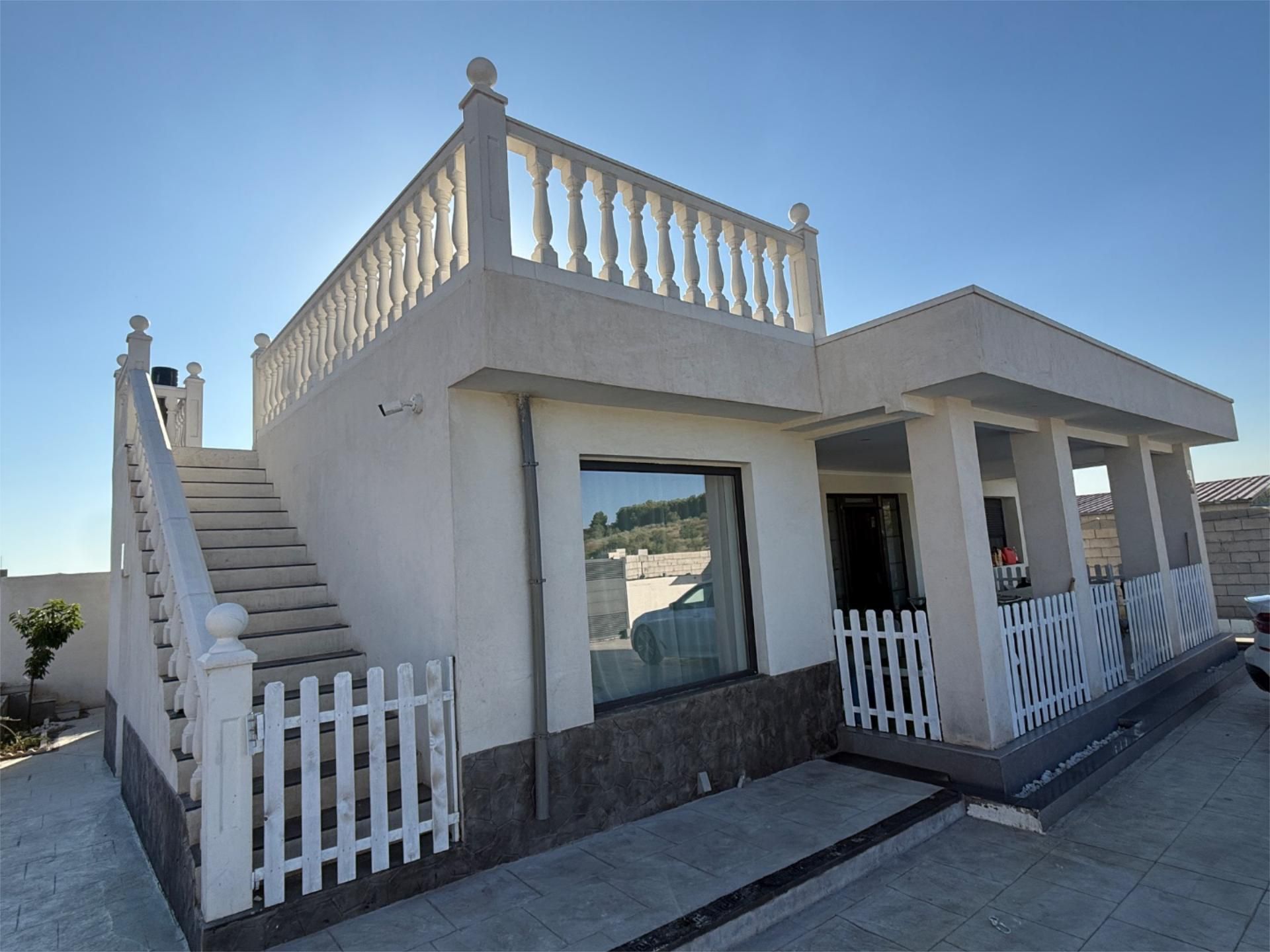 Vista exterior de Piso en venta en Mejorada del Campo con Aire acondicionado, Calefacción y Jardín privado