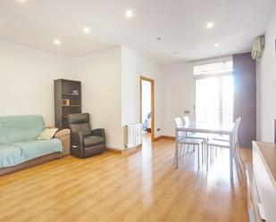 Bedroom of Flat for sale in  Barcelona Capital  with Air Conditioner and Balcony