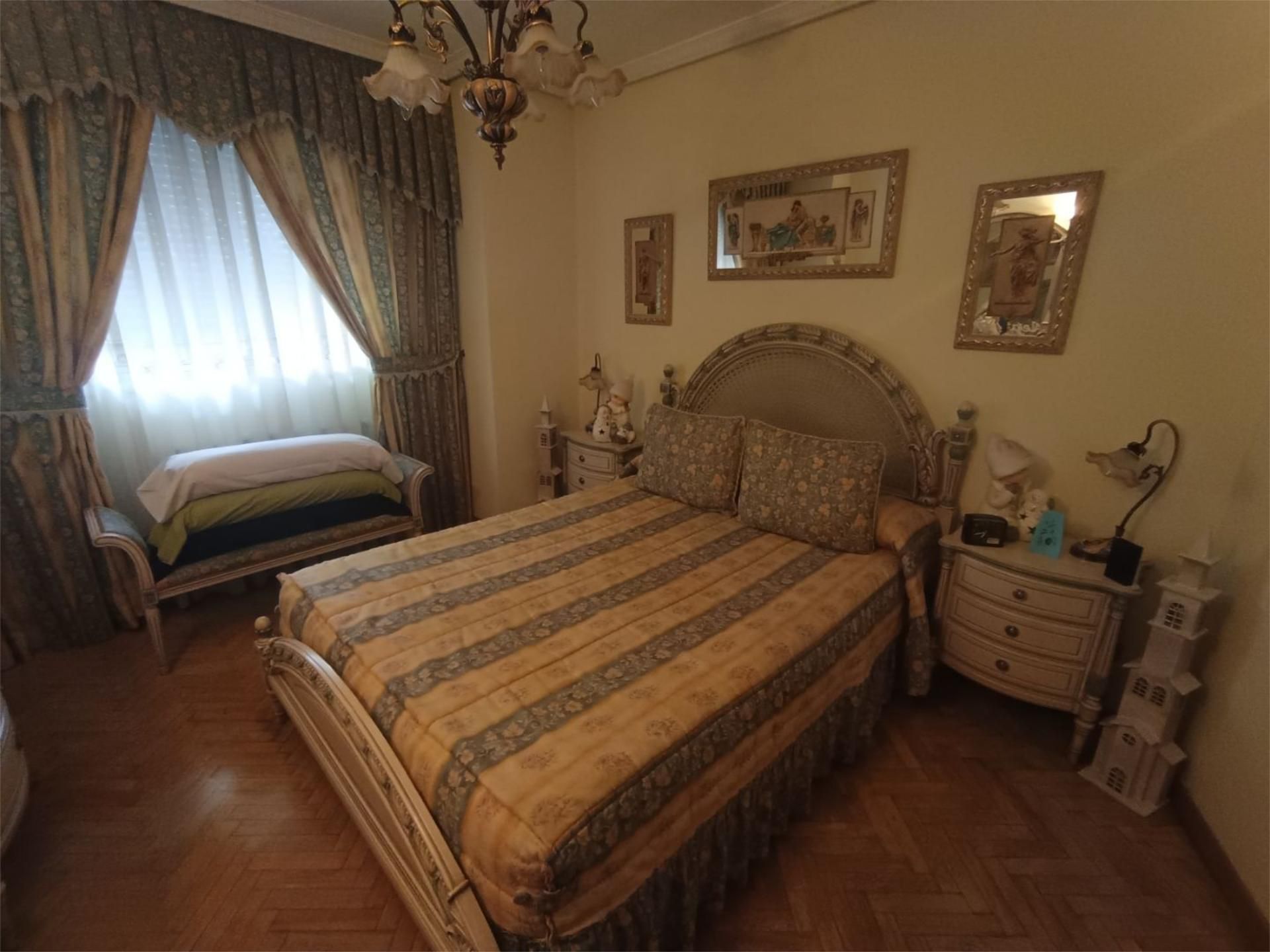 Bedroom of Flat for sale in Alcorcón  with Air Conditioner, Swimming Pool and Balcony