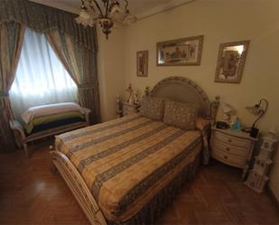 Bedroom of Flat for sale in Alcorcón  with Air Conditioner, Swimming Pool and Balcony
