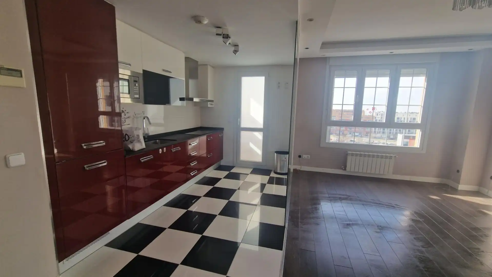 Piso de alquiler en Valdecarros Cocina de Piso de alquiler en Madrid con Aire acondicionado, Calefacción y Trastero
