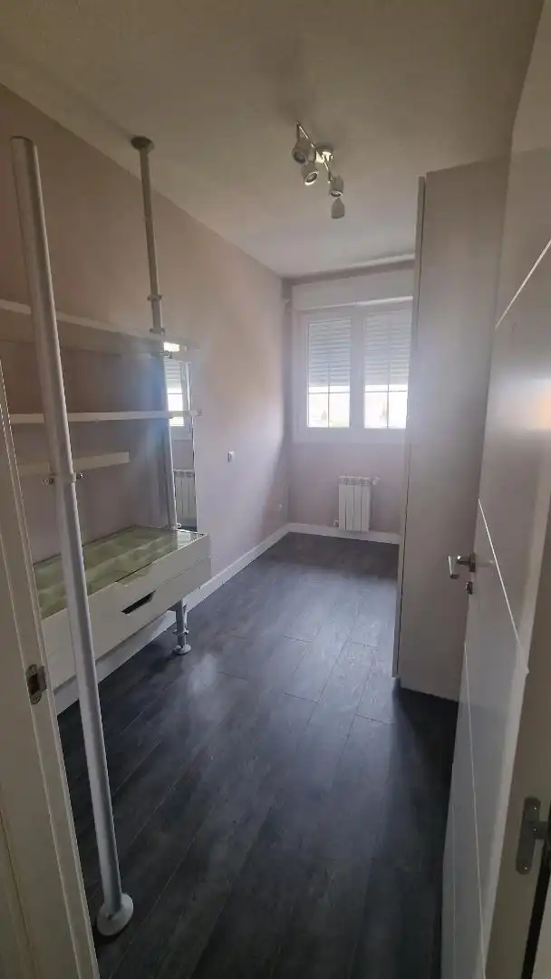 Piso de alquiler en Valdecarros Habitación de Piso de alquiler en Madrid con Aire acondicionado, Calefacción y Trastero