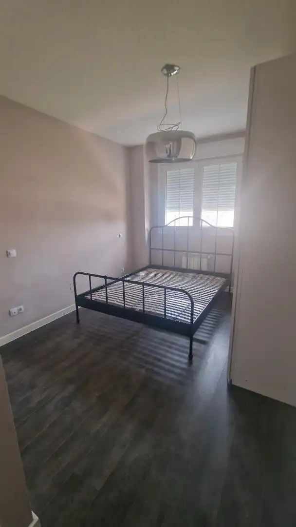 Piso de alquiler en Valdecarros Habitación de Piso de alquiler en Madrid con Aire acondicionado, Calefacción y Trastero