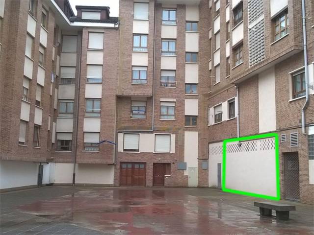 Local comercial en Venta en Geltoki Kalea, 9 en Berriz