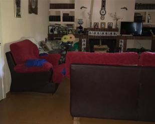 Living room of House or chalet for sale in Ciudad Real Capital  with Air Conditioner, Private garden and Swimming Pool