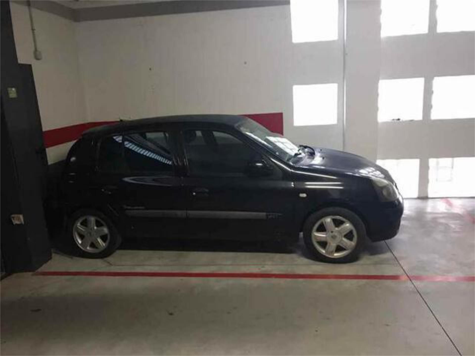 Parking of Garage to rent in Torremolinos