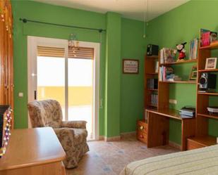 Dormitori de Casa adosada en venda en Adra amb Calefacció, Jardí privat i Terrassa