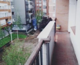 Terrassa de Pis en venda en Bilbao  amb Balcó