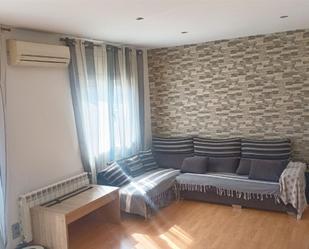 Living room of Box room for sale in Manresa