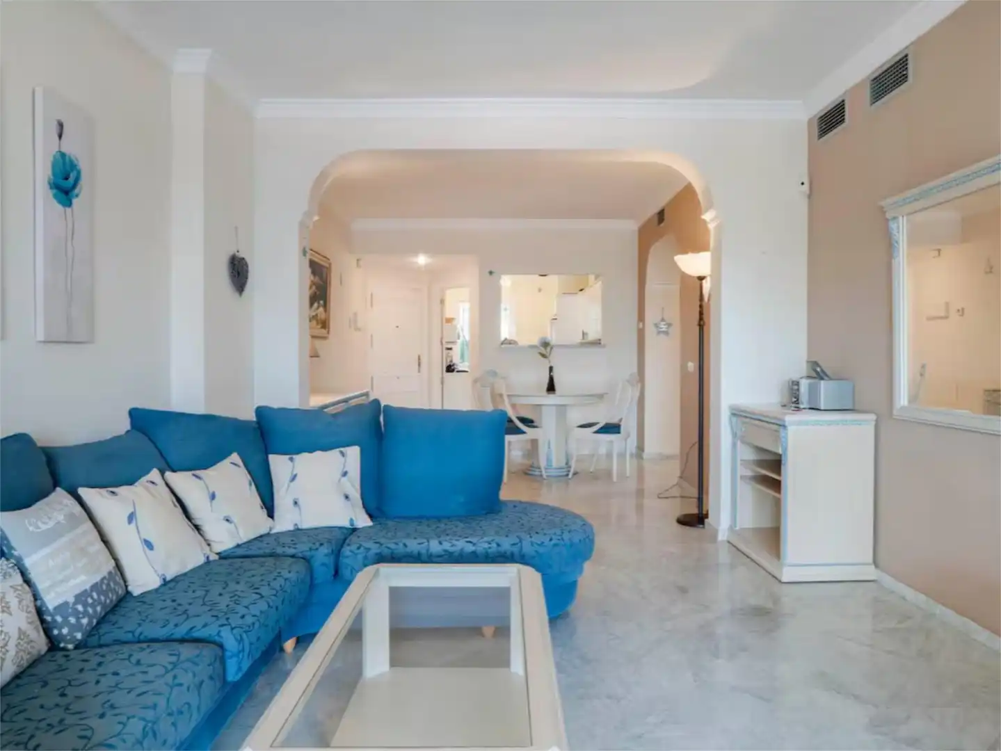 Flat for rent in Avenida Suiza, 15, Mijas Golf Living room of Flat for rent in Mijas with Air Conditioner, Heating and Private garden