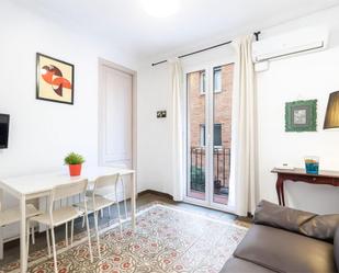 Bedroom of Flat for sale in  Barcelona Capital  with Air Conditioner and Balcony