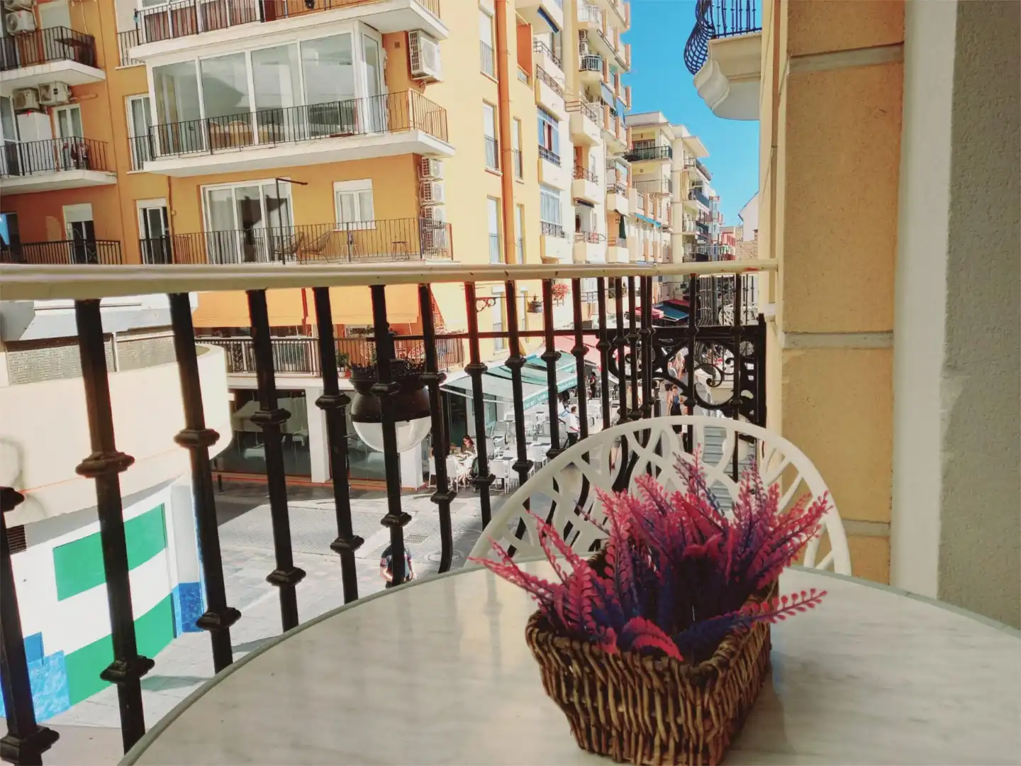 Flat for rent in Calle Oviedo, 29, Puerto Deportivo Balcony of Flat for rent in Fuengirola with Air Conditioner, Heating and Terrace
