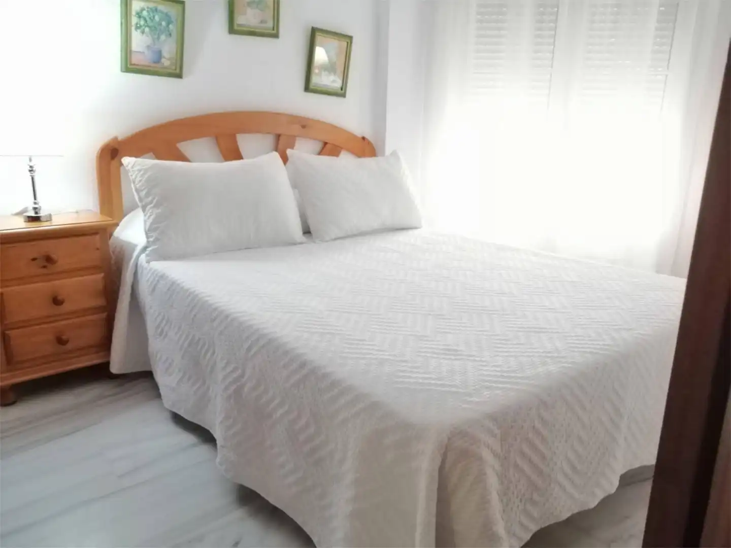 Flat for rent in Calle Oviedo, 29, Puerto Deportivo Bedroom of Flat for rent in Fuengirola with Air Conditioner, Heating and Terrace