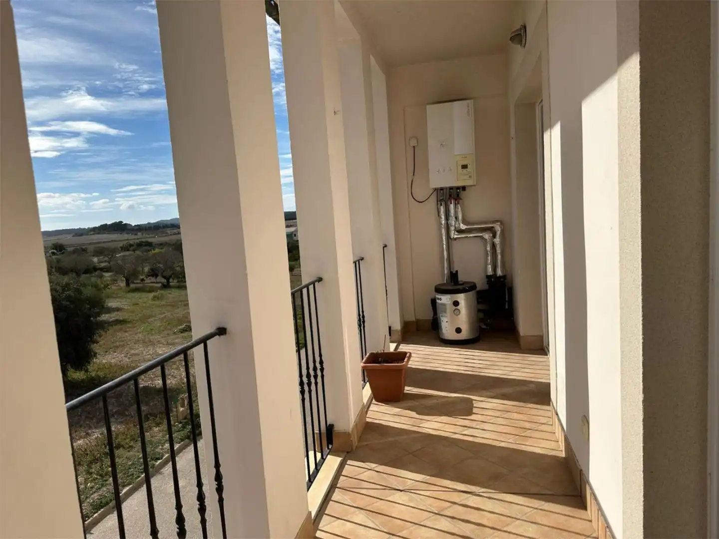 Casa adosada en venta en Carrer de Ramon Llull, 29, Vilafranca de Bonany Terraza de Casa adosada en venta en Vilafranca de Bonany con Aire acondicionado, Terraza y Balcón