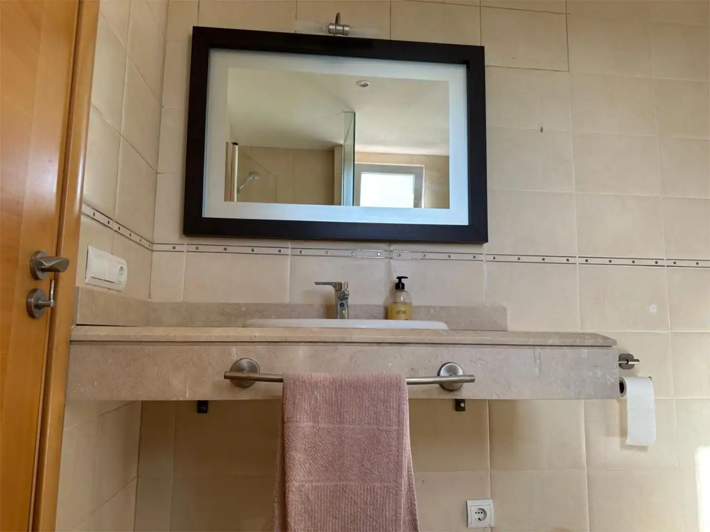 Casa adosada en venta en Carrer de Ramon Llull, 29, Vilafranca de Bonany Baño de Casa adosada en venta en Vilafranca de Bonany con Aire acondicionado, Terraza y Balcón