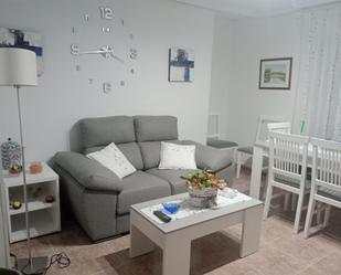 Sala d'estar de Pis de lloguer en  Toledo Capital amb Calefacció, Terrassa i Traster