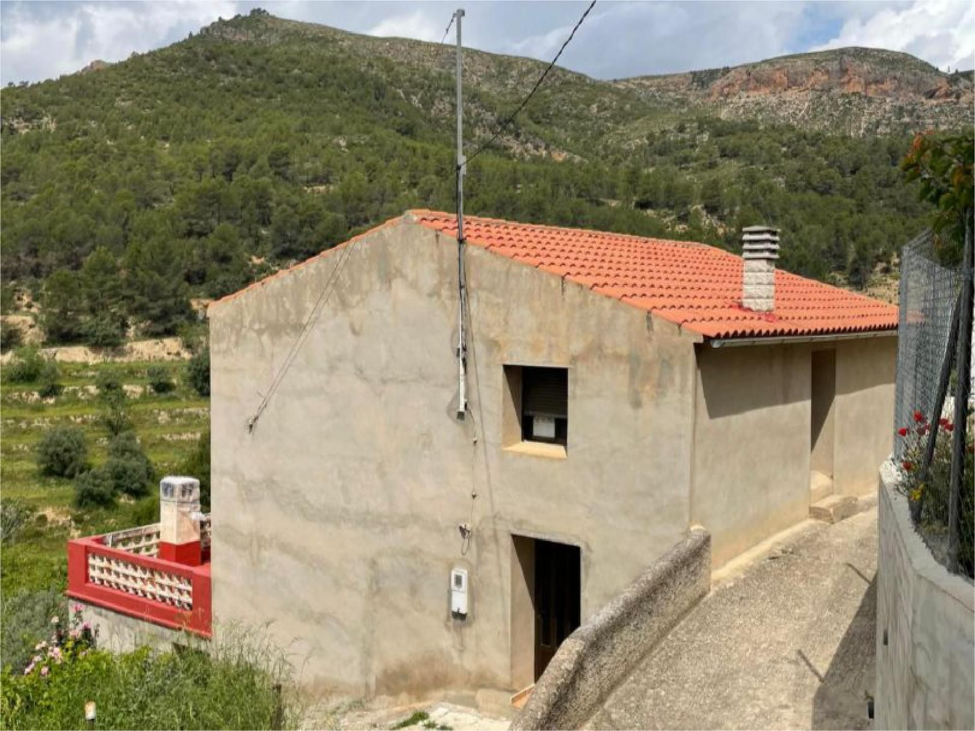 Exterior view of House or chalet for sale in Yeste  with Terrace and Balcony