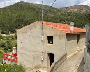 Exterior view of House or chalet for sale in Yeste  with Private garden, Terrace and Storage room
