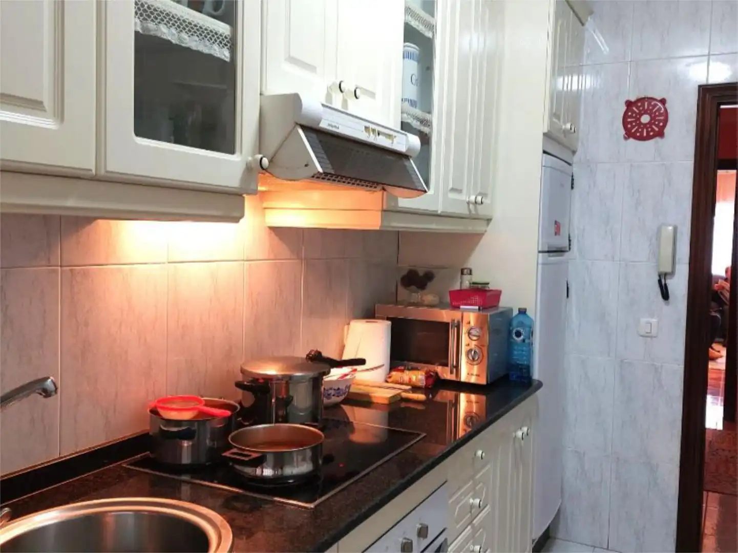 Piso en venta en Avenida Rosalía de Castro, 185, O Carril Cocina de Piso en venta en Vilagarcía de Arousa con Calefacción, Parquet y Trastero