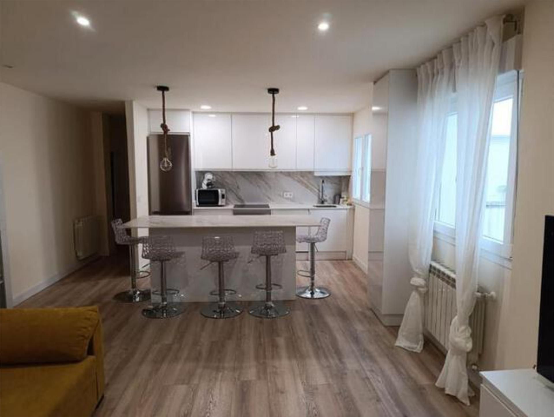 Kitchen of Flat to rent in Gijón   with Heating and Furnished