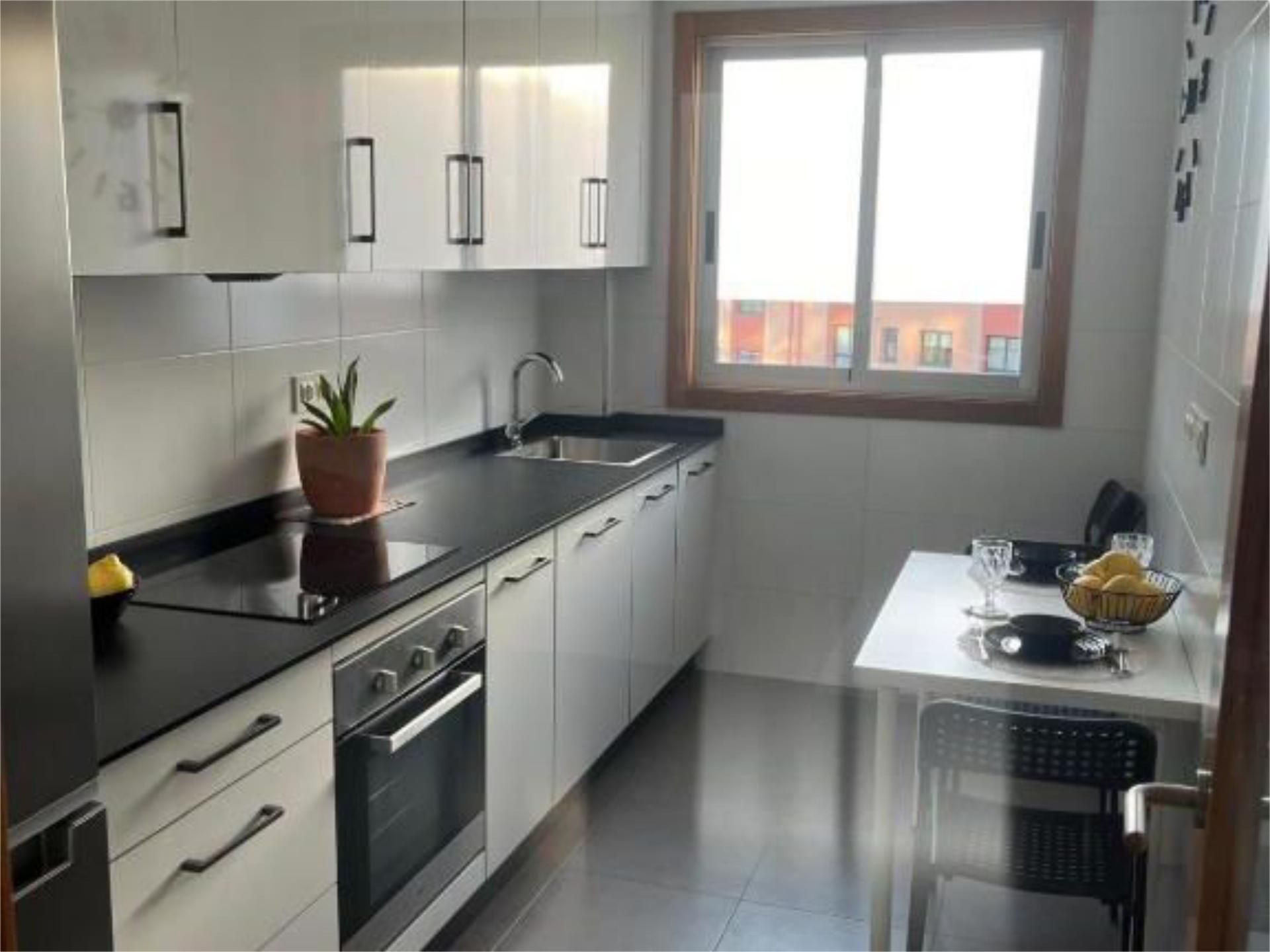 Kitchen of Flat to rent in Arteixo  with Heating, Furnished and Video intercom
