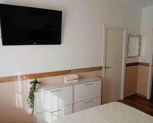 Flat to rent in V Centenario - Piletas - Capuchinos