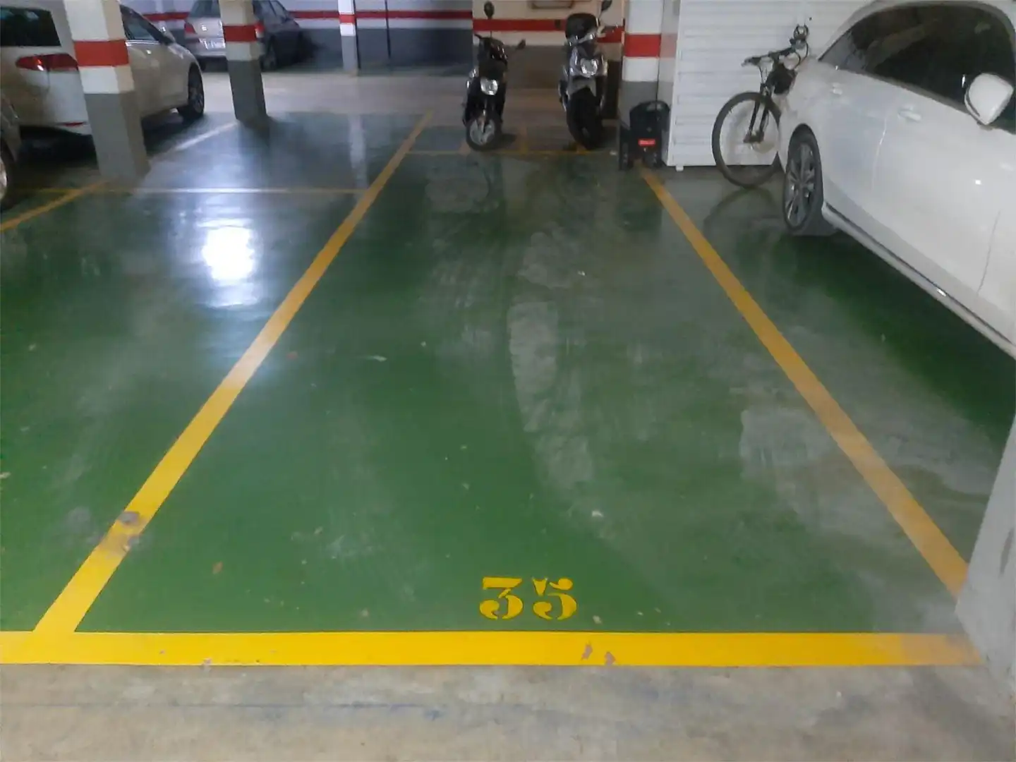 Parking de Garaje de alquiler en Vilablareix