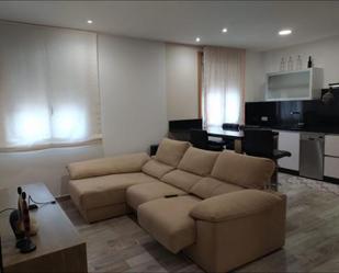 Sala d'estar de Pis de lloguer en Ourense Capital  amb Calefacció, Moblat i Forn