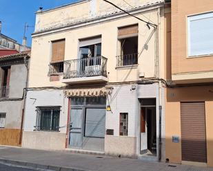 Exterior view of Single-family semi-detached for sale in La Pobla Llarga  with Terrace