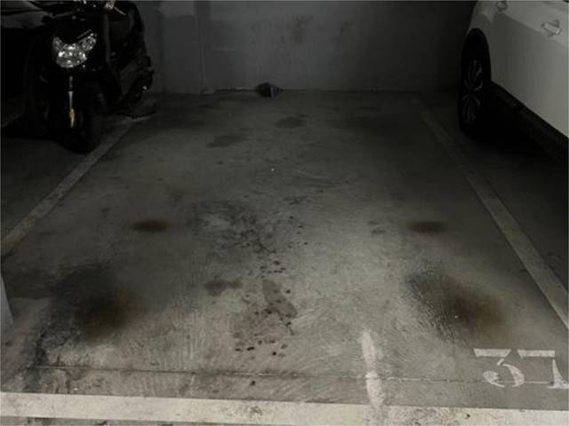 Garaje en Alquiler en Carrer de Balboa, 9 en La Barceloneta