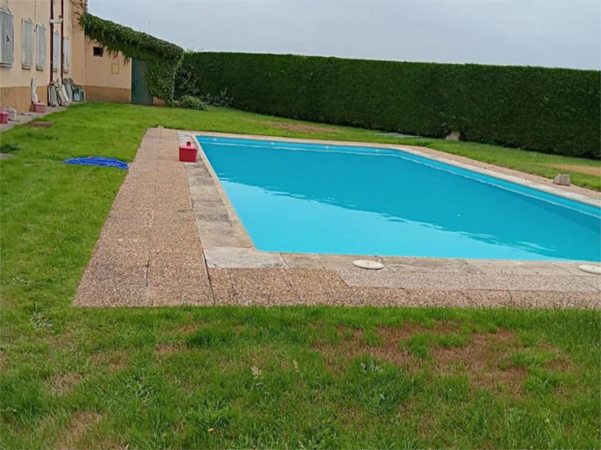 Piscina de Pis en venda en Villares de la Reina amb Calefacció, Jardí privat i Terrassa