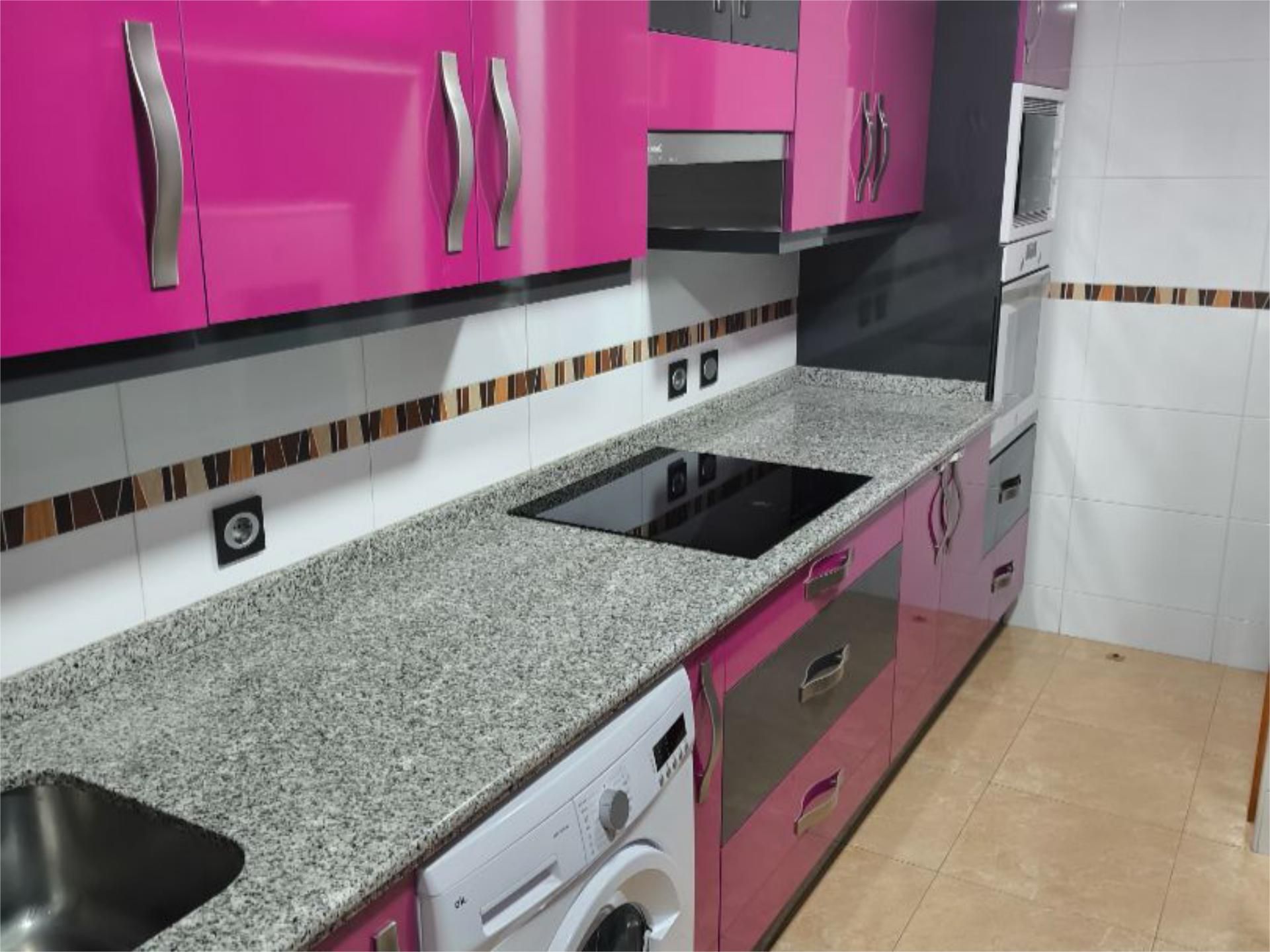 Kitchen of Flat to rent in Castellanos de Moriscos  with Furnished and Balcony