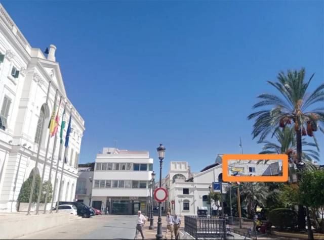 Local comercial en Venta en Calle Virgen de Los Milagros, 72 en Casco Histórico - Ribera del Marisco