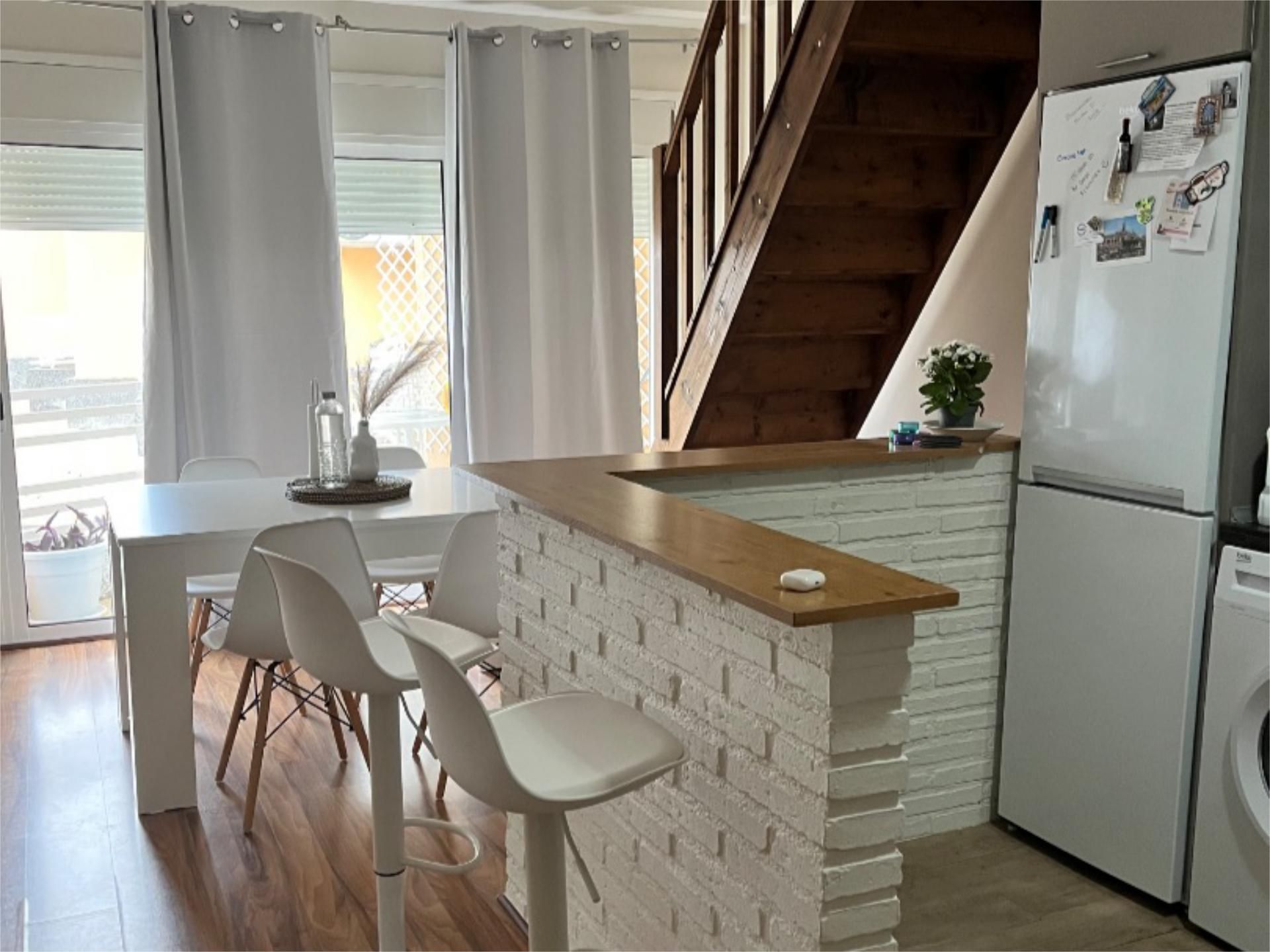 Flat to share in Salou  with Air Conditioner, Private garden and Parquet flooring
