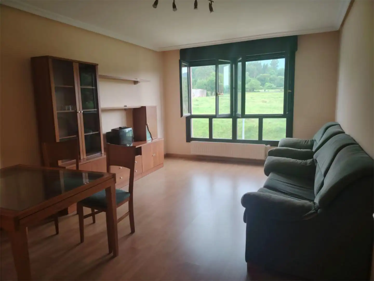 Flat for sale in Avenida del Sueve, 8, Colunga Living room of Flat for sale in Colunga with Heating, Swimming Pool and Furnished