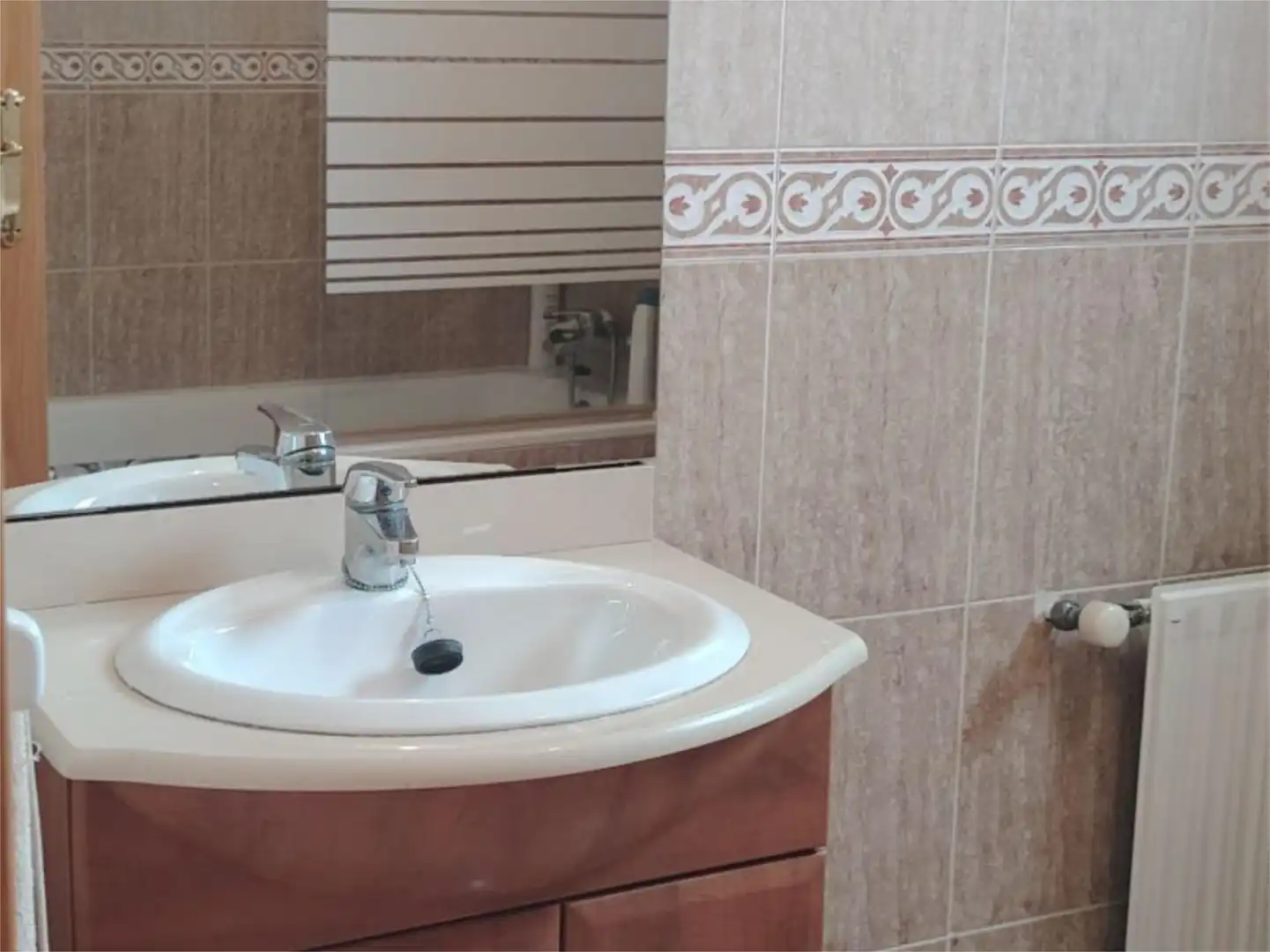 Flat for sale in Avenida del Sueve, 8, Colunga Bathroom of Flat for sale in Colunga with Heating, Swimming Pool and Furnished
