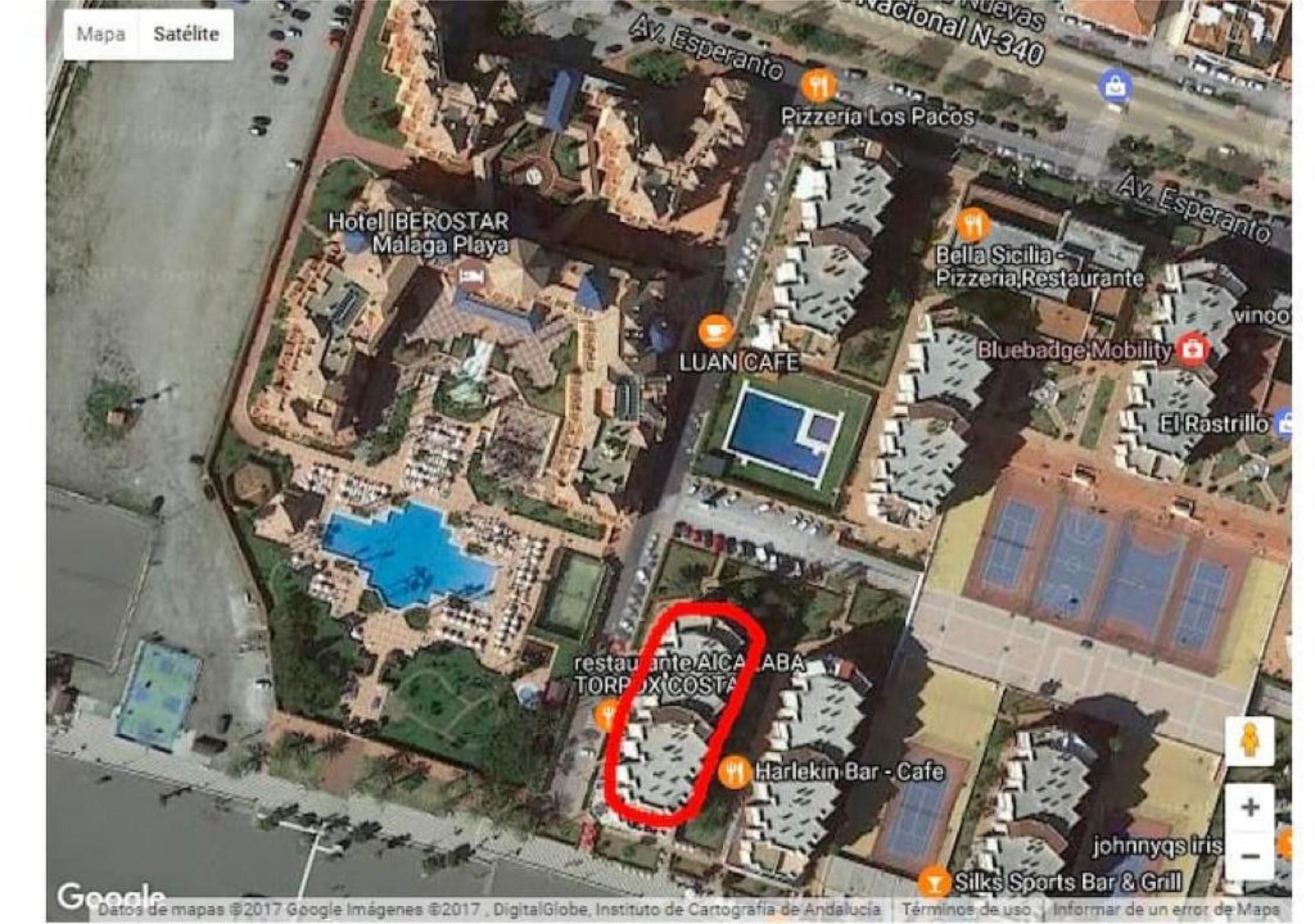Exterior view of Flat for sale in Torrox  with Air Conditioner, Heating and Private garden