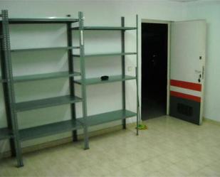 Garage to rent in Fuenlabrada