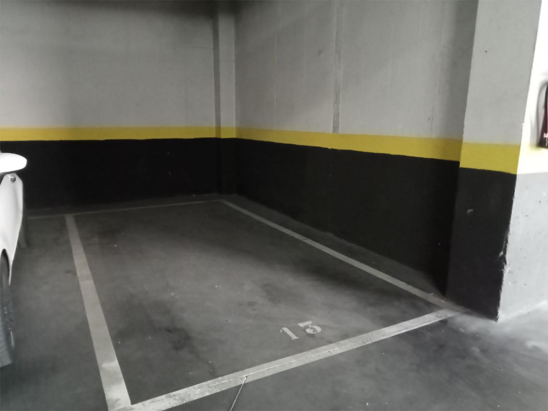 Parking of Garage to rent in Pozuelo de Alarcón