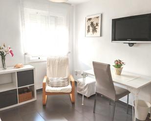 Dormitori de Loft per a compartir en  Sevilla Capital amb Aire condicionat, Calefacció i Terrassa