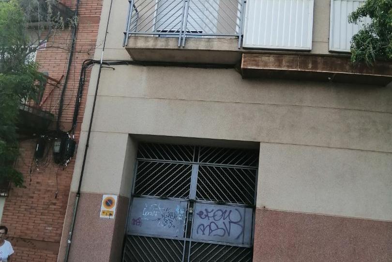 Garage to rent in Carrer de la Cantera, 59, Les Roquetes, Barcelona - image 1 Photo 1 of Garage to rent in Carrer de la Cantera, 59, Les Roquetes, Barcelona