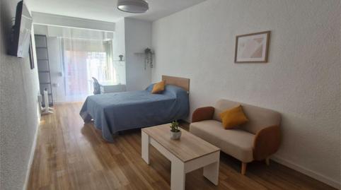 Foto 4 de Piso en venta en Calle Hermanos Quintero, 5, Carretas - Pajarita, Albacete