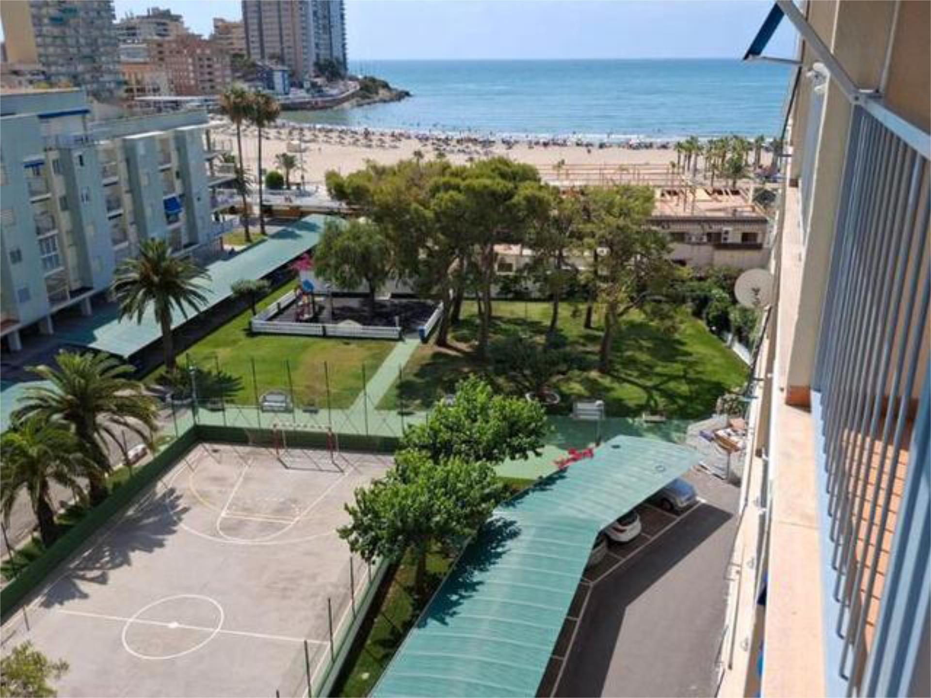 Vista exterior de Pis de lloguer en Oropesa del Mar / Orpesa amb Terrassa, Traster i Piscina