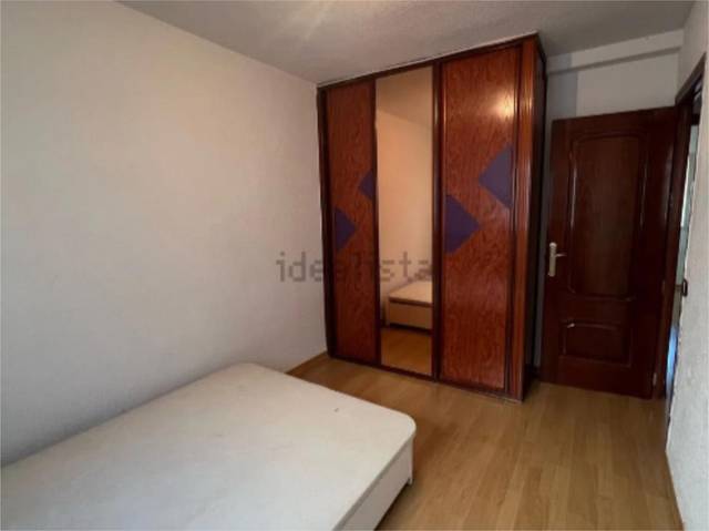 Piso en Venta en Calle Pintor Sorolla, 6 en Pintores - Ferial