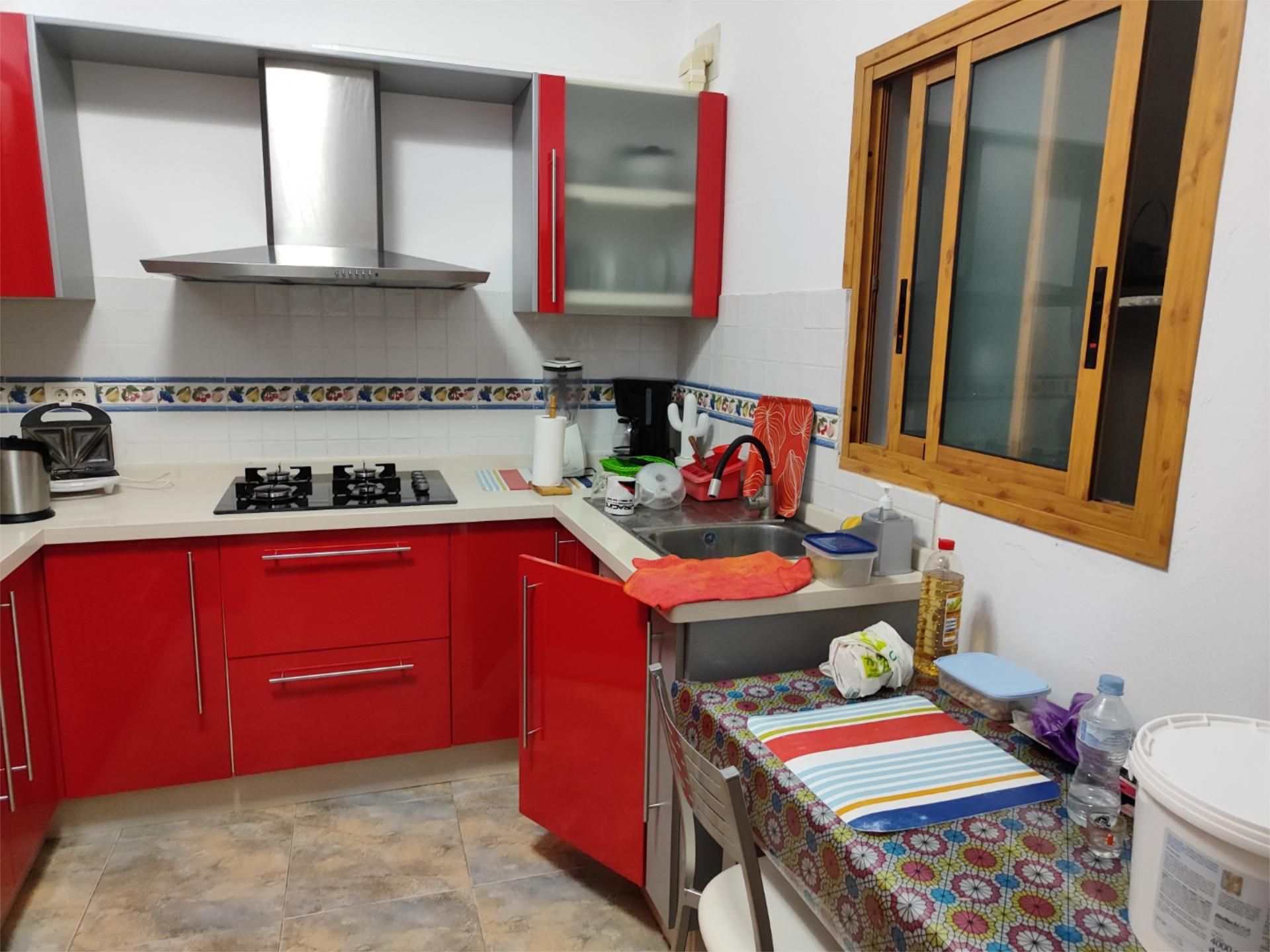 Planta baja to share in Calle Alfambra, 13, Caserones - La Higuera