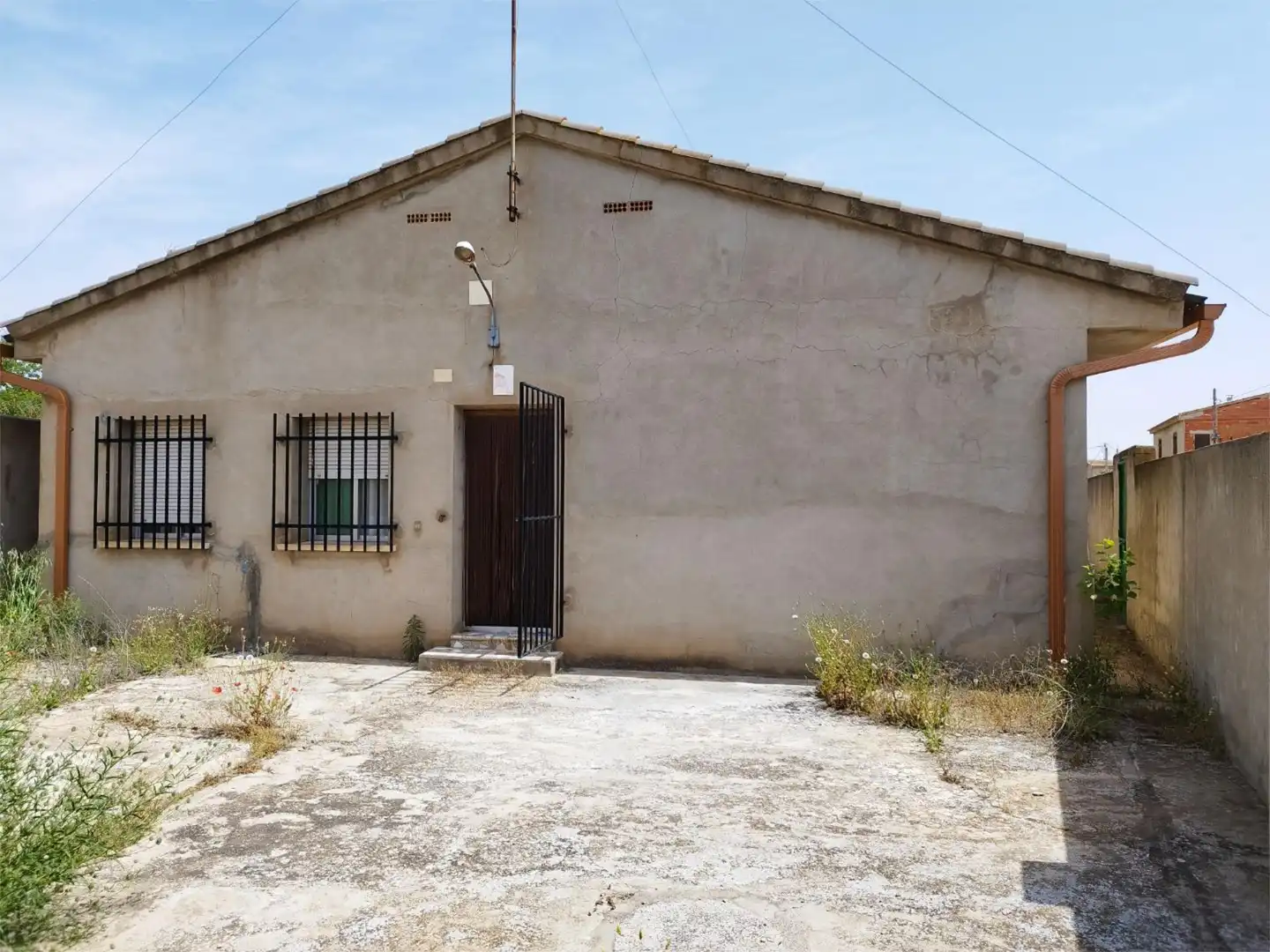 Außenansicht von Country house zum Verkauf in Casas de Benítez mit Klimaanlage und Möbliert