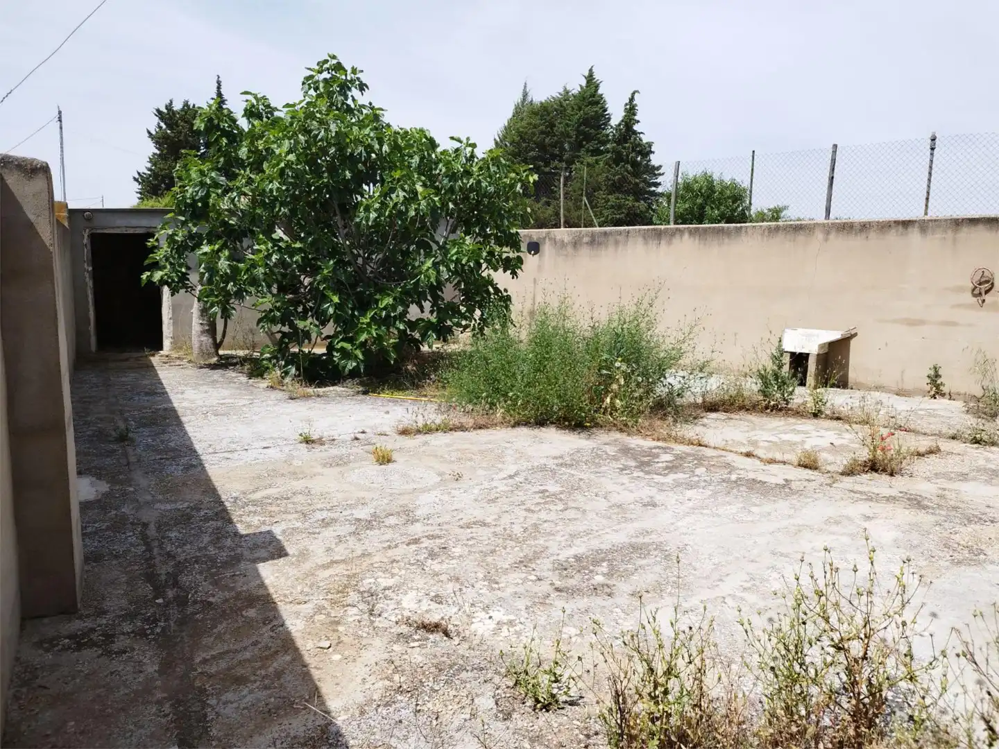 Country house zum Verkauf in Casas de Benítez mit Klimaanlage und Möbliert