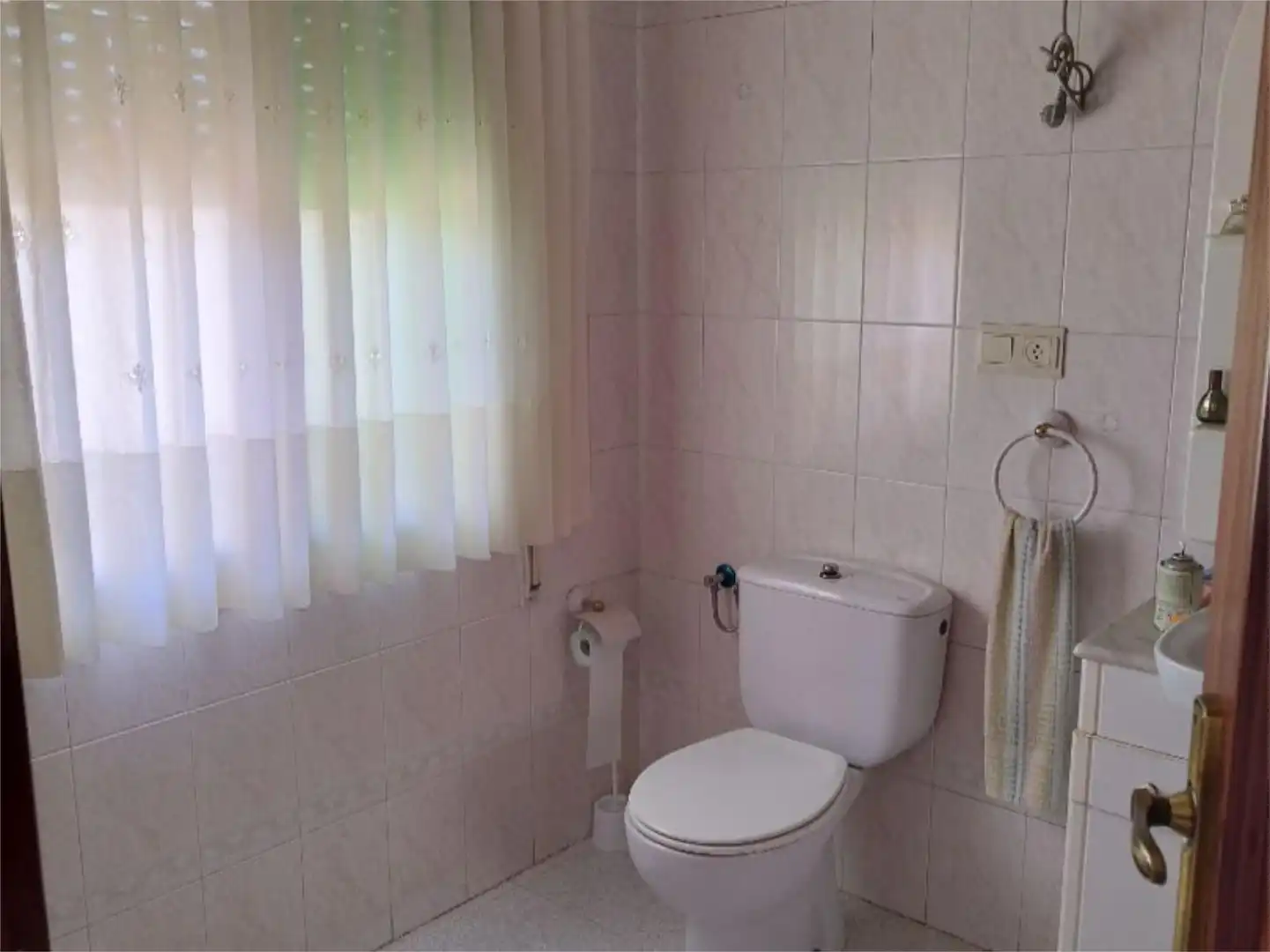 Badezimmer von Country house zum Verkauf in Casas de Benítez mit Klimaanlage und Möbliert